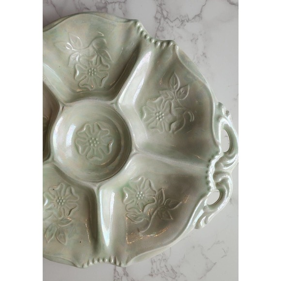 Vintage Iridescent Divided Serving or Crudite Dish Raised Floral Pattern 473 - Picture 3 of 5